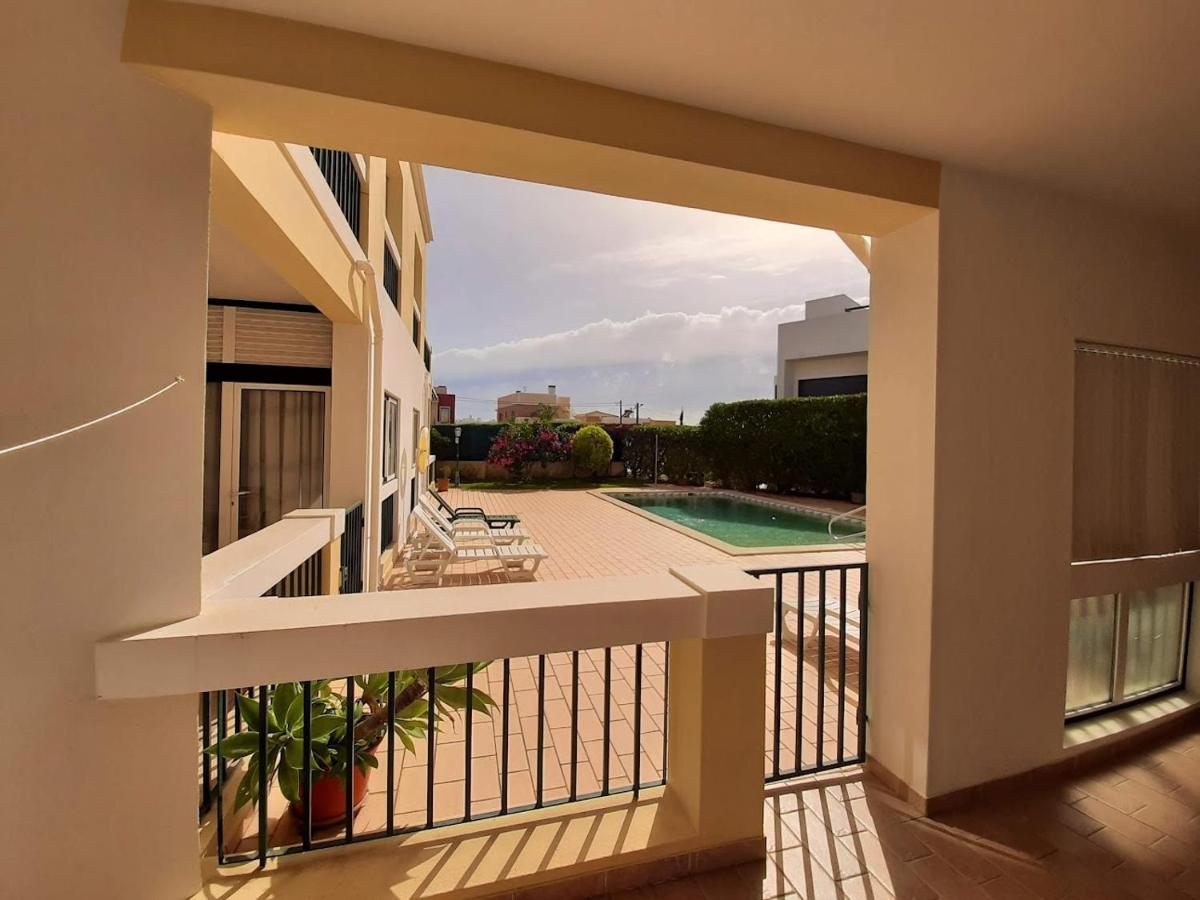 Mjalvor - Apº Em Condominio Com Piscina Ngoại thất bức ảnh